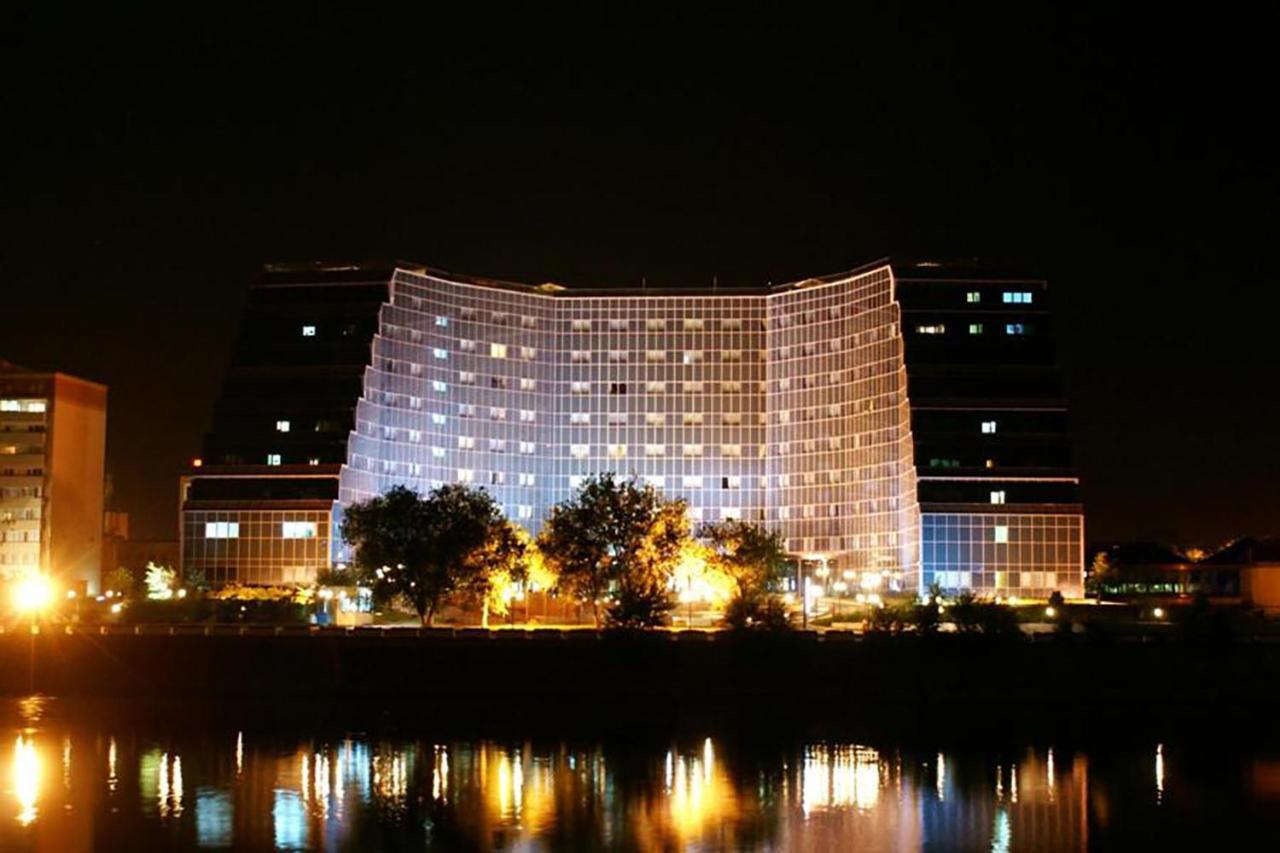 River Palace Hotel Atyrau Luaran gambar