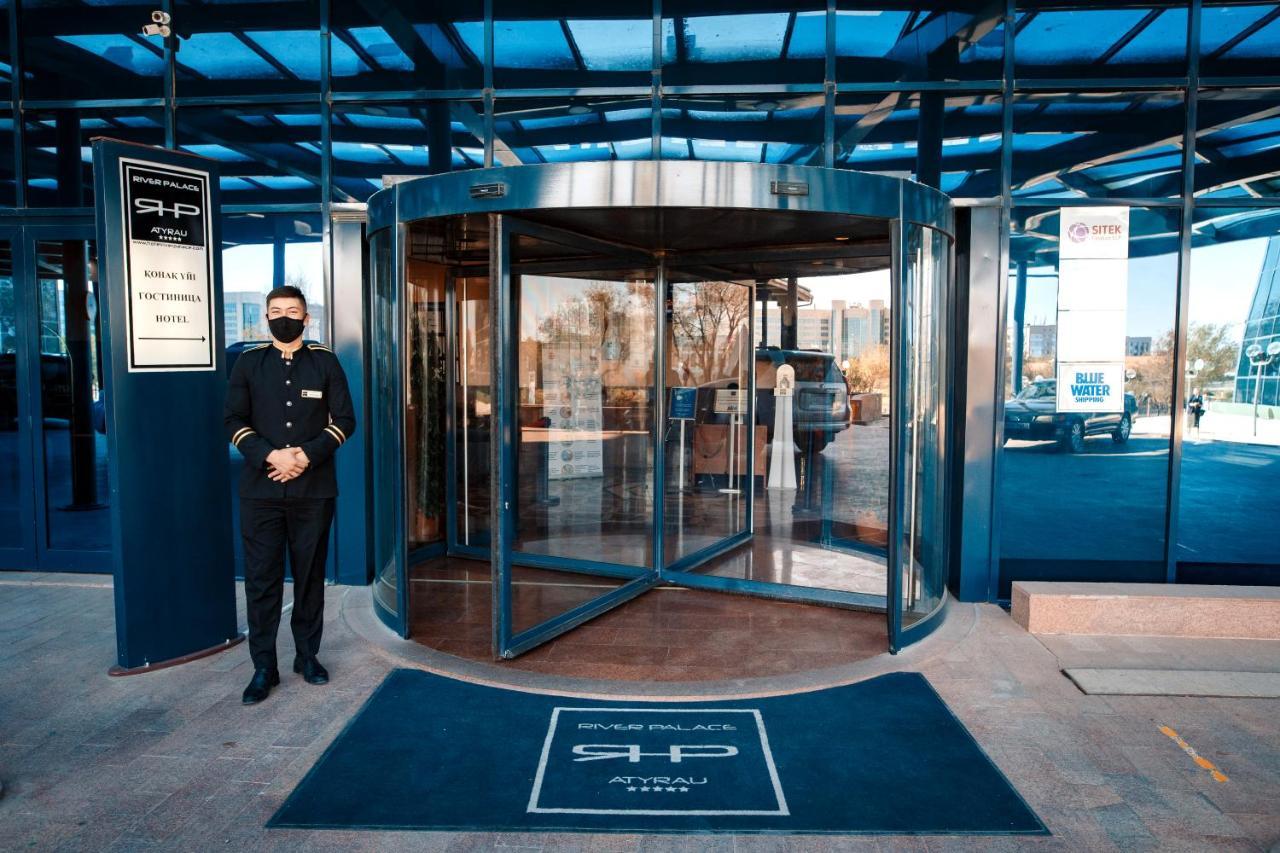 River Palace Hotel Atyrau Luaran gambar