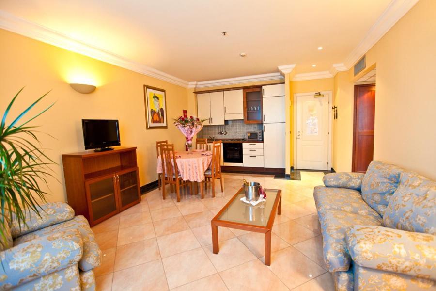 River Palace Hotel Atyrau Bilik gambar